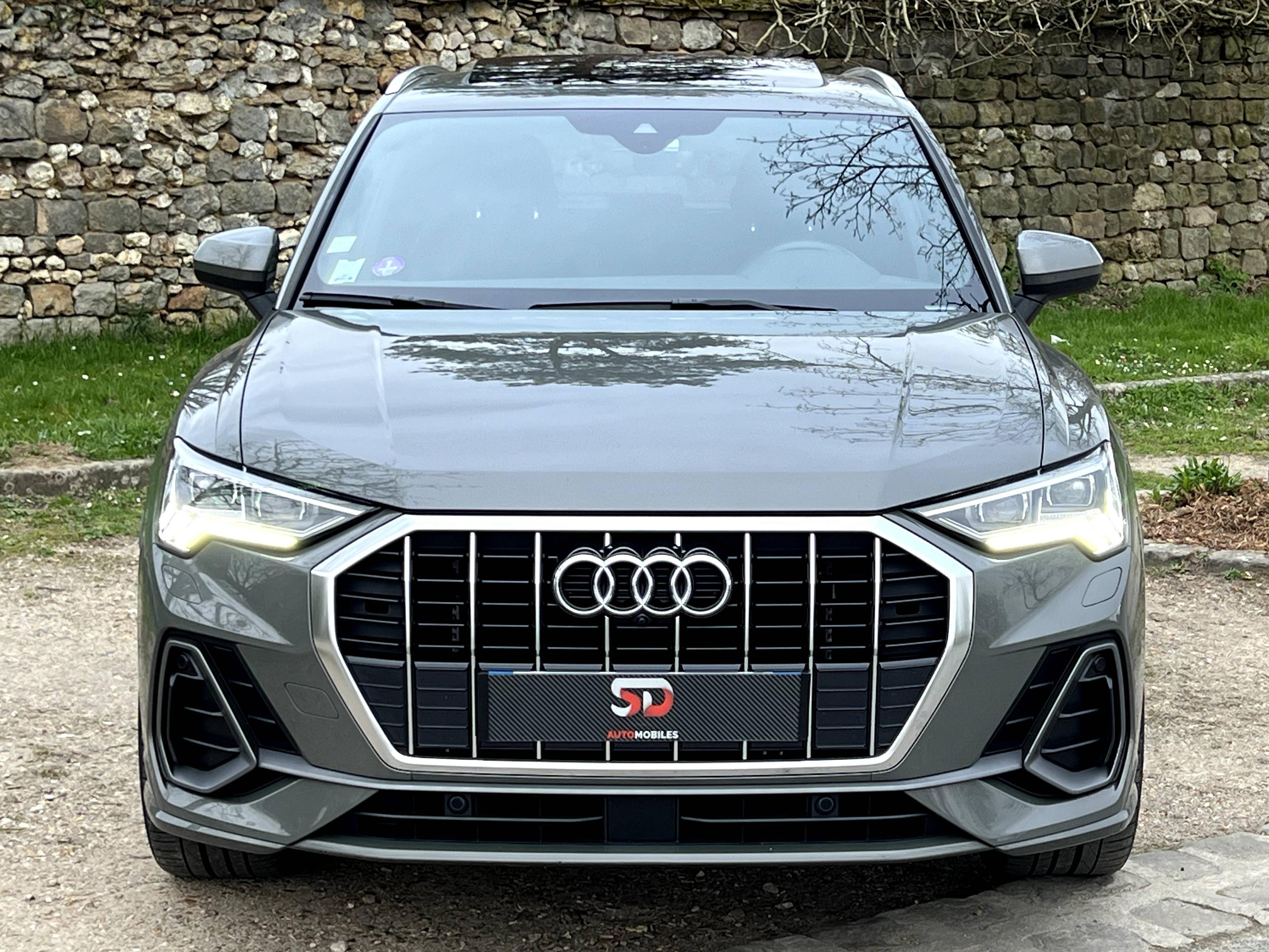 AUDI AUDI Q3