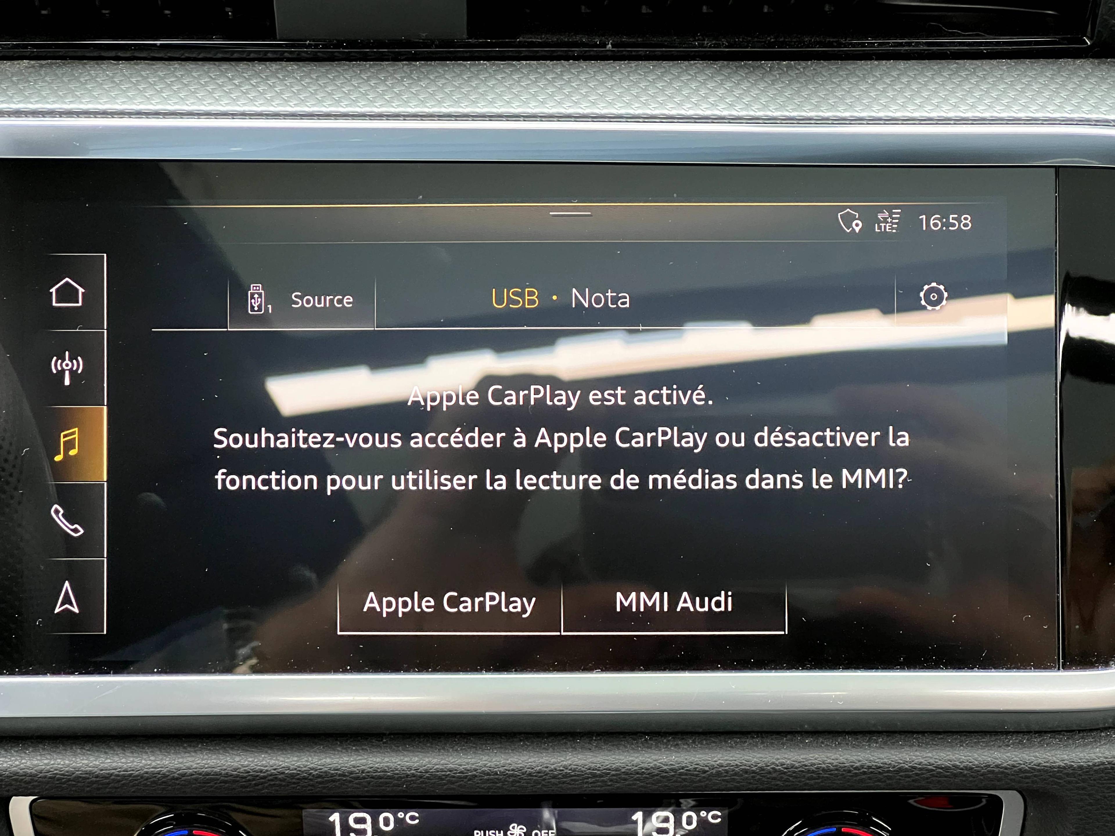AUDI AUDI Q3
