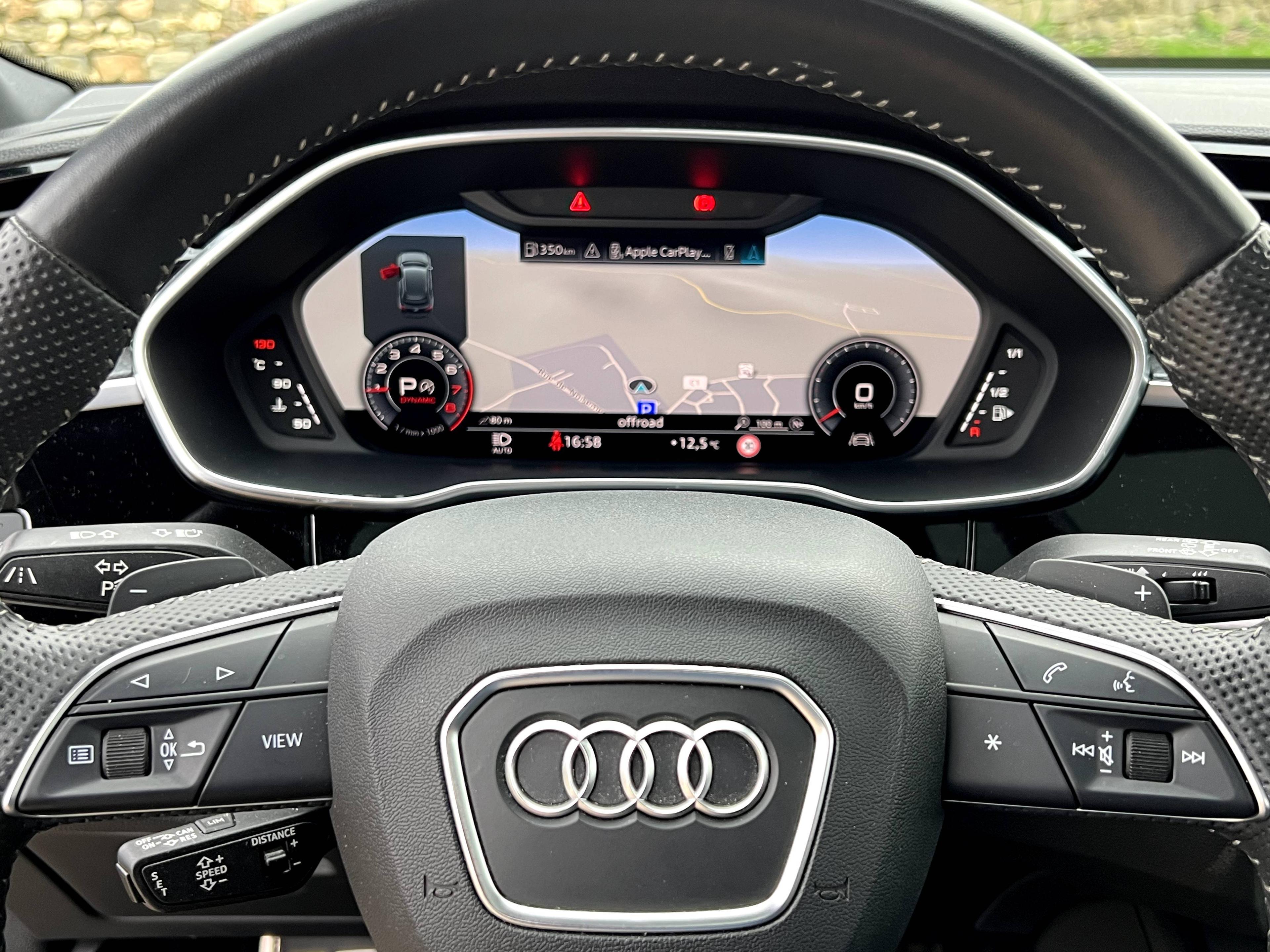 AUDI AUDI Q3