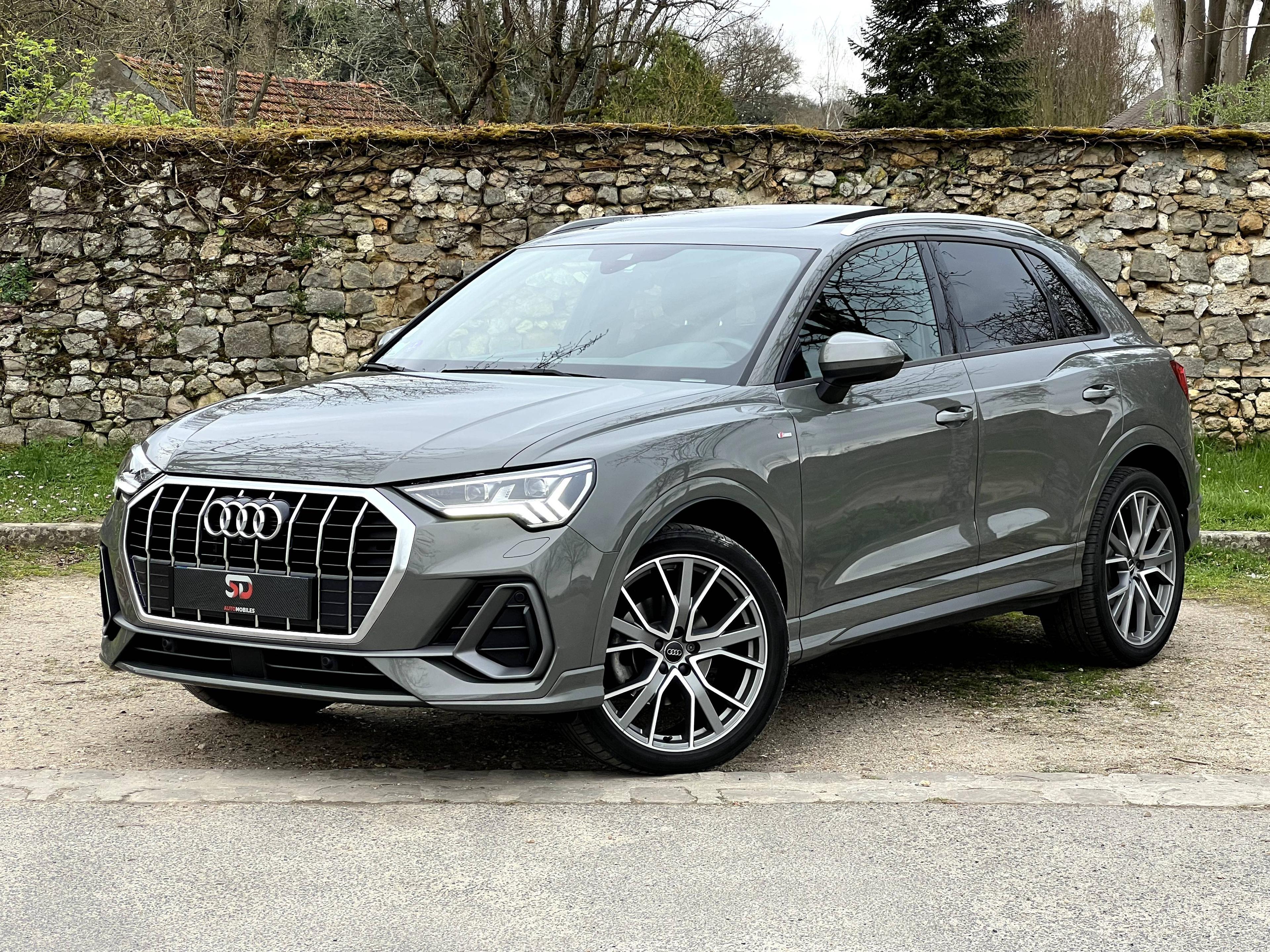 AUDI AUDI Q3