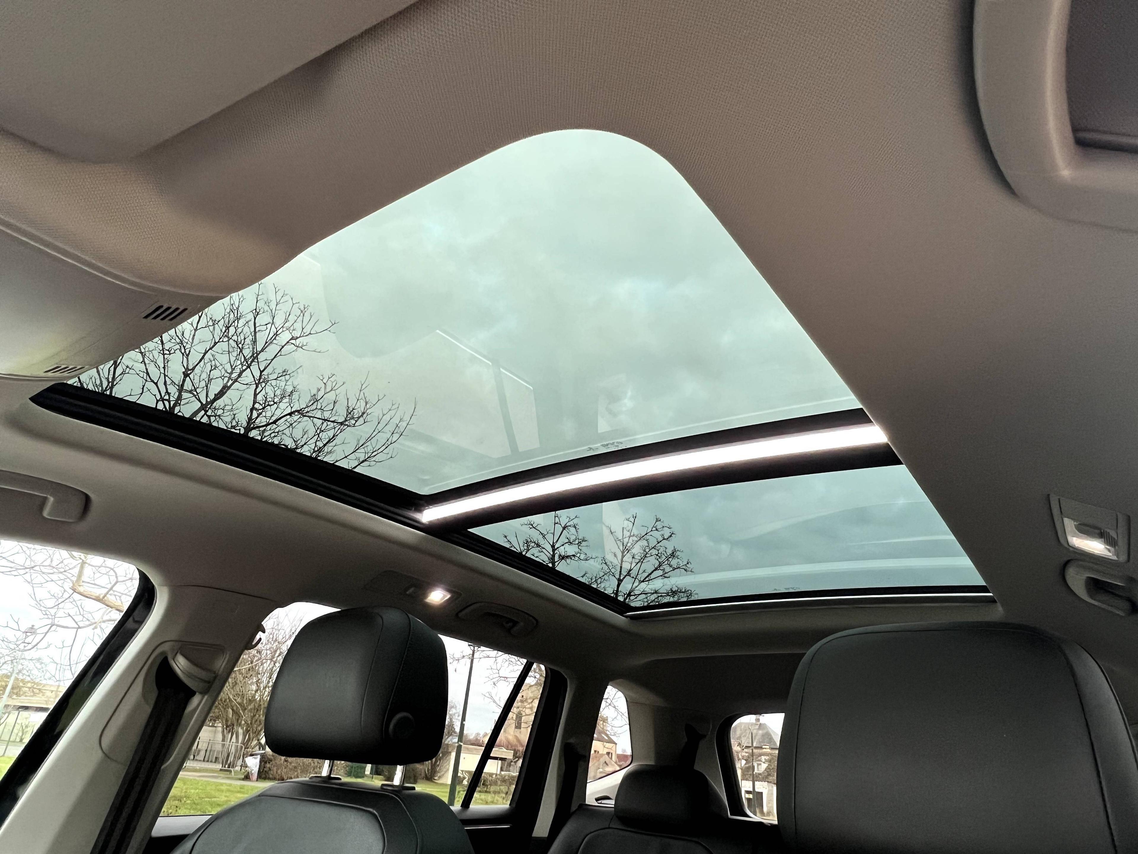 VOLKSWAGEN VOLKSWAGEN TIGUAN ALLSPACE