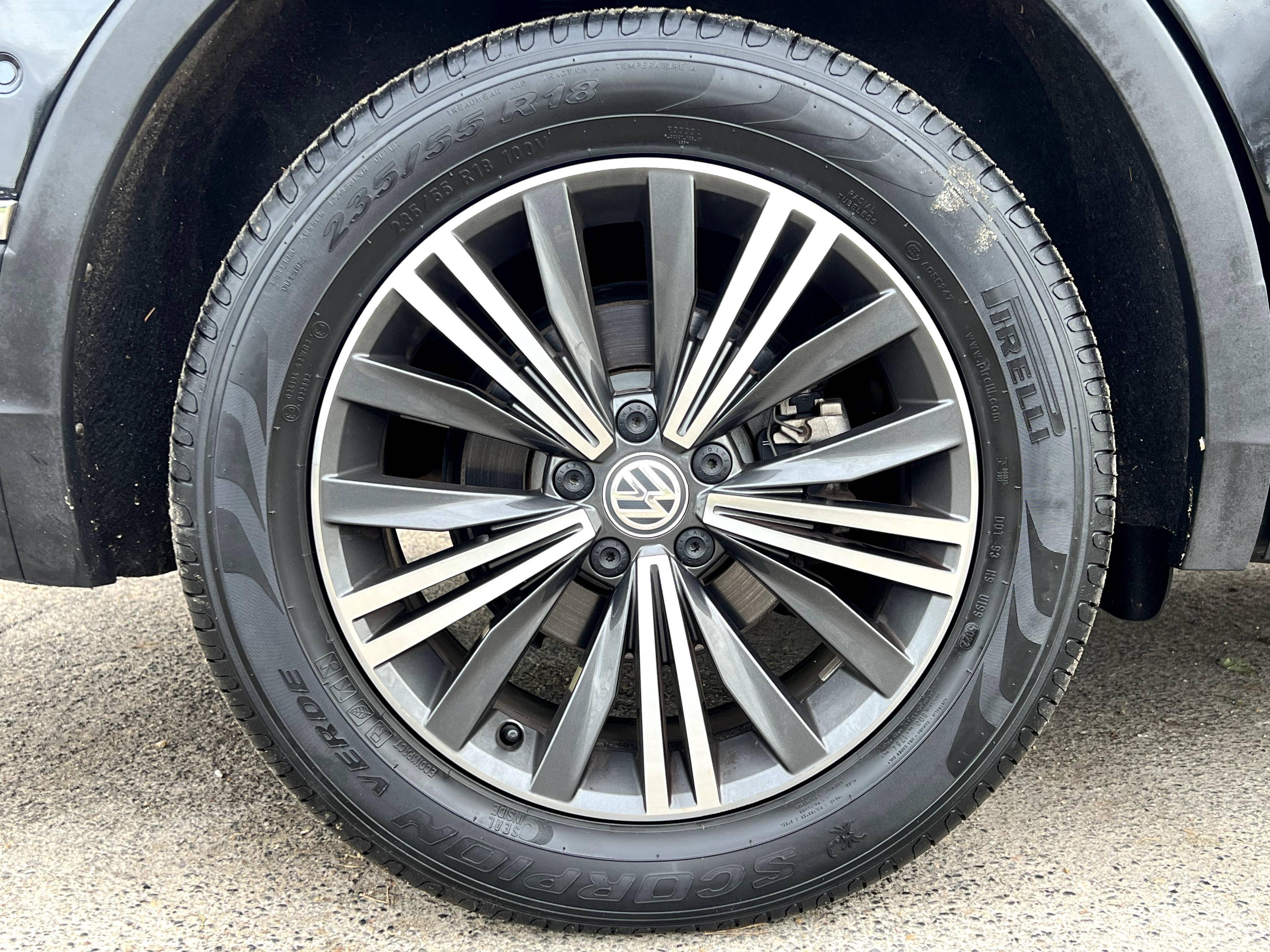 VOLKSWAGEN VOLKSWAGEN TIGUAN ALLSPACE