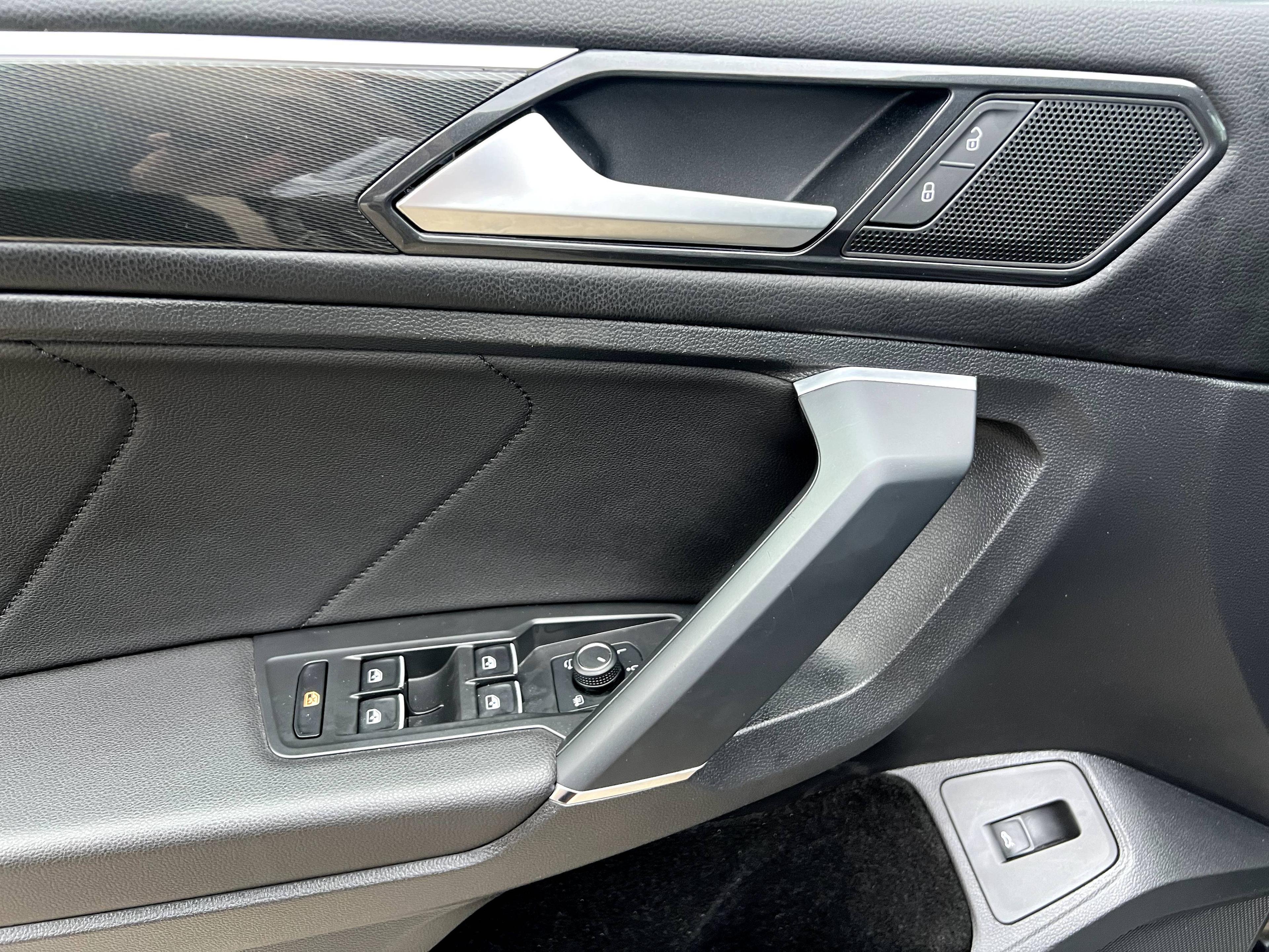 VOLKSWAGEN VOLKSWAGEN TIGUAN ALLSPACE