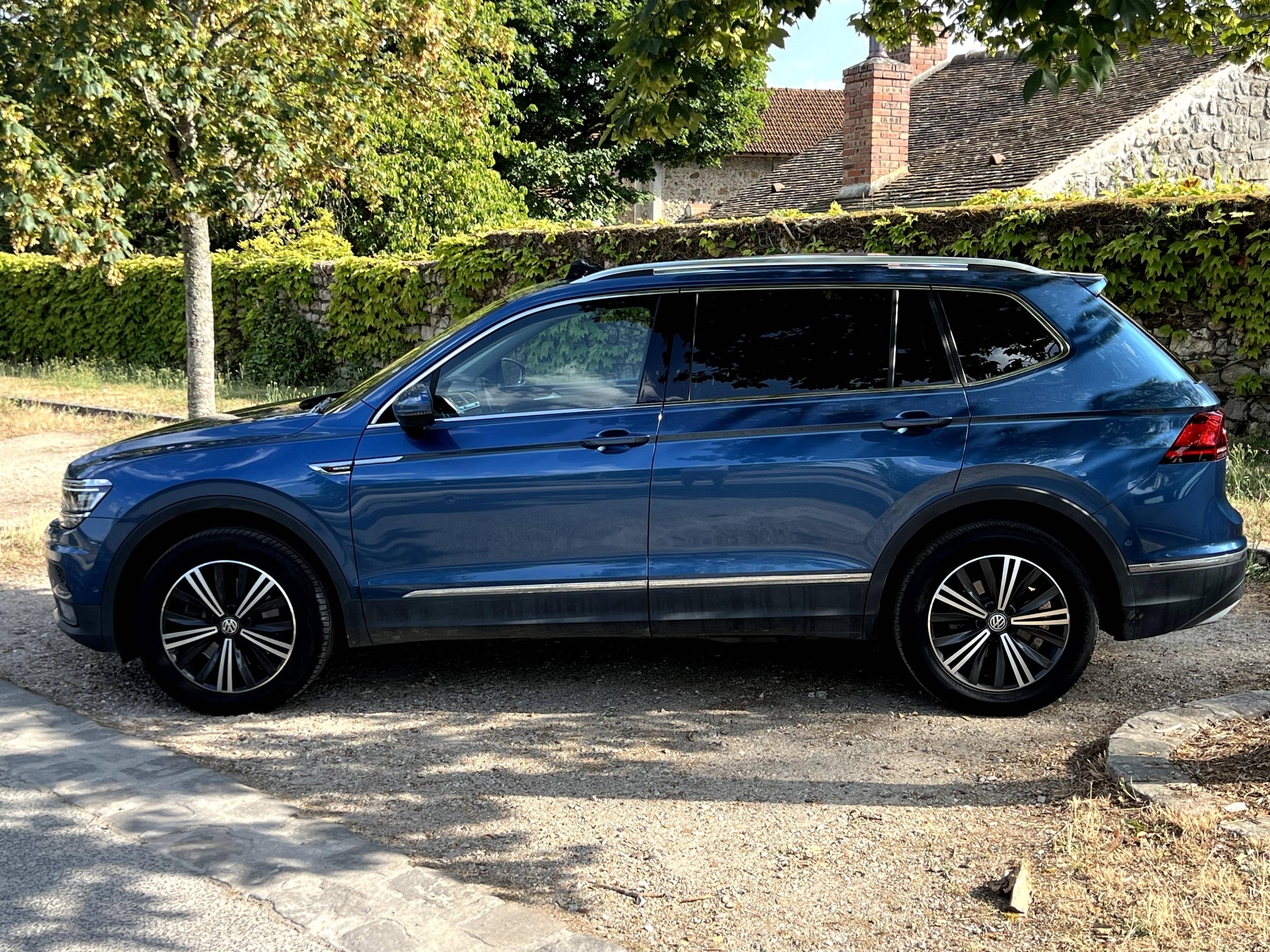 VOLKSWAGEN VOLKSWAGEN TIGUAN